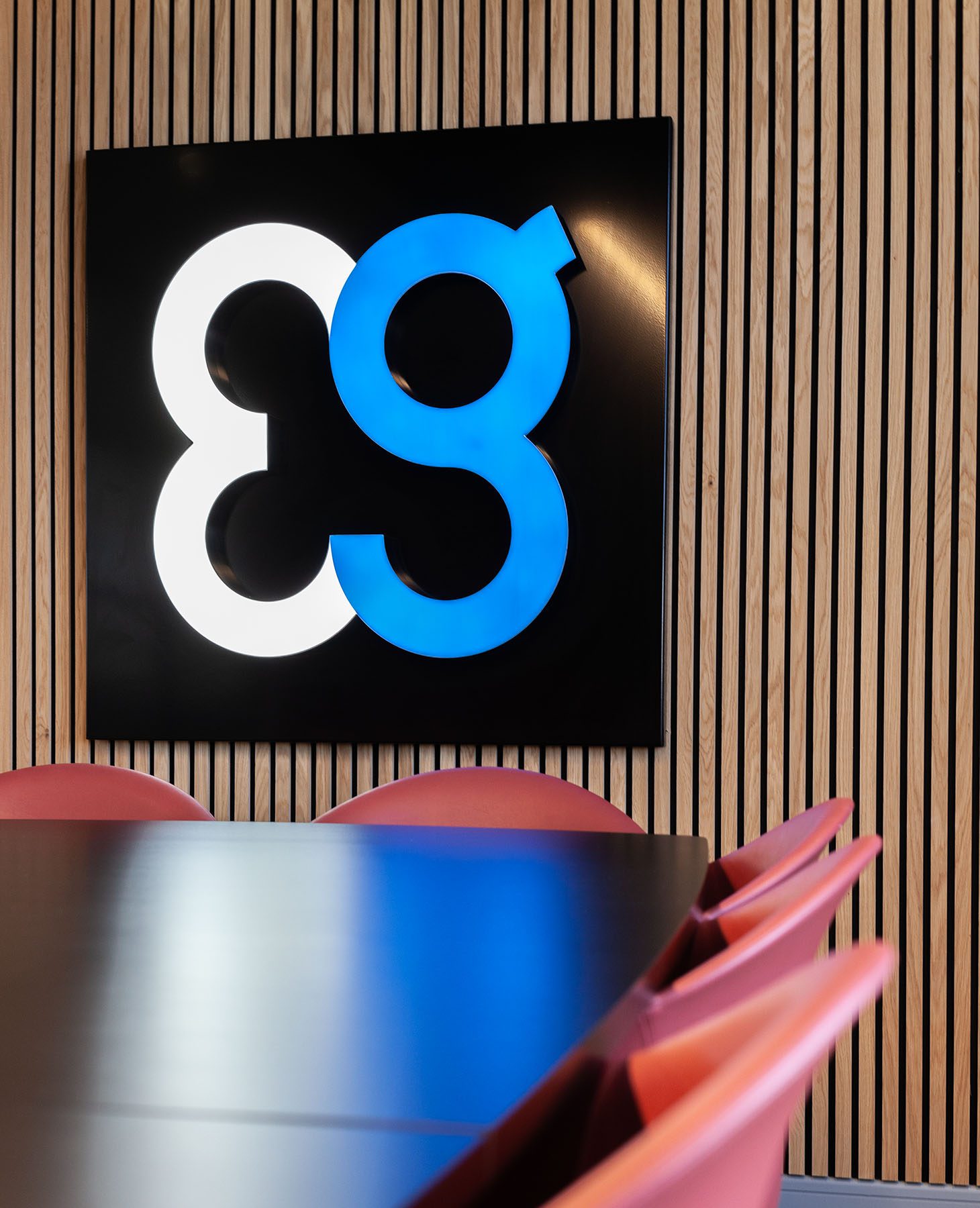 everlastgroup everlastgroup logo on wall