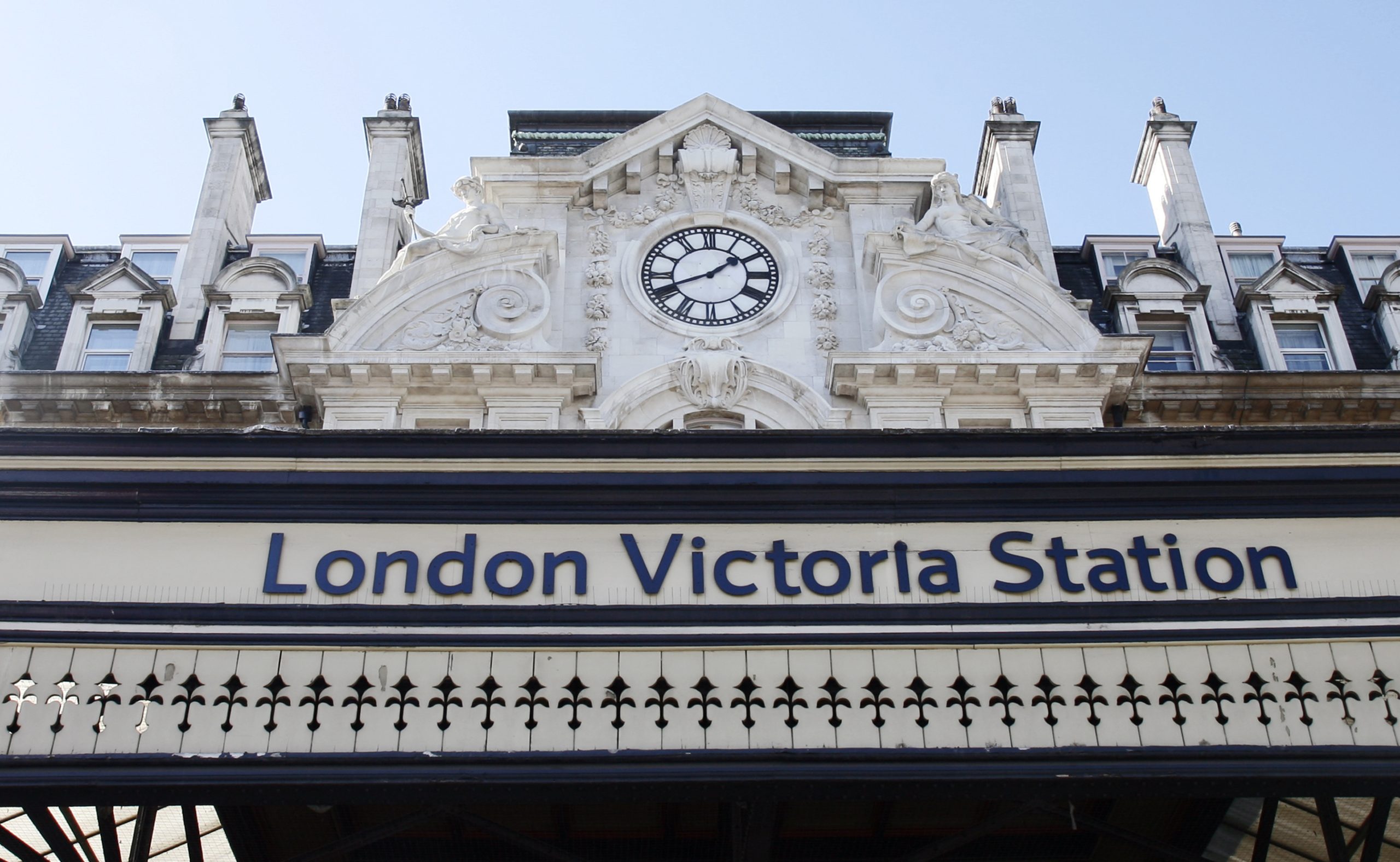 Outside,View,Of,Victoria,Station,,Located,In,Belgravia,,Since,1860,